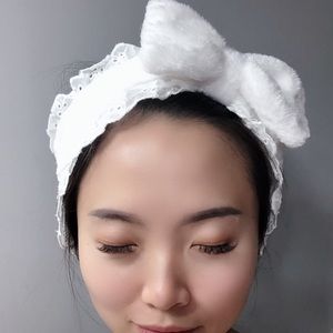 Lace Trim Bow Face Wash Headband - White
